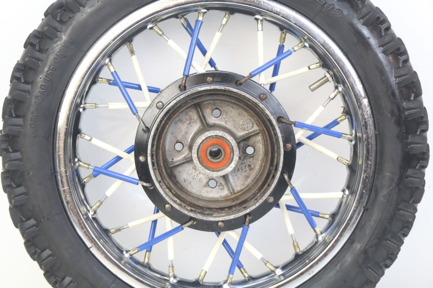 photo de LLANTA TRASERA JIANSHE COYOTE 80 - Zoom sobre los componentes