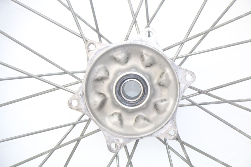 photo de LLANTA TRASERA HONDA CRF 250 (2016 - 2017) - Zoom sobre los componentes