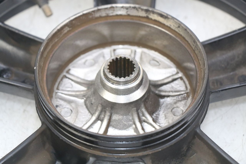 photo de LLANTA TRASERA SYM CROX 4T 50 (2016 - 2023) - Otra vista del artículo