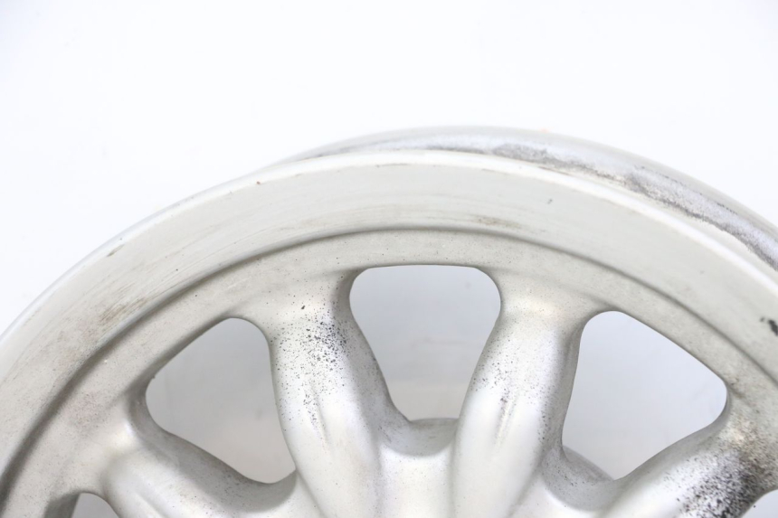 photo de LLANTA TRASERA DAELIM BESBI 125 (2007 - 2008) - Estado de la superficie y material