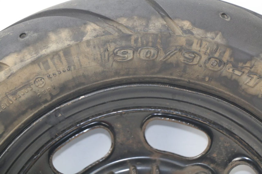 photo de LLANTA TRASERA SYM DD 50 (2005 - 2011) - Primer plano técnico