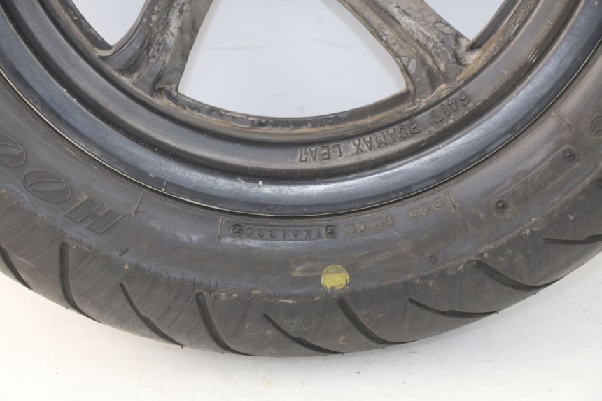 photo de LLANTA TRASERA KYMCO DINK STREET 125 (2009 - 2014) - Detalle de la pieza
