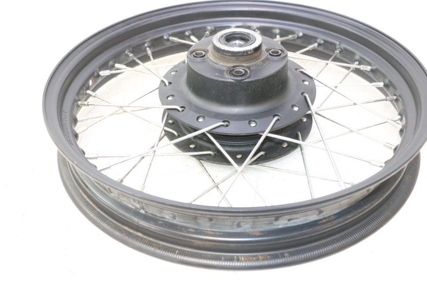 photo de LLANTA TRASERA MASH DIRT TRACK 50 (2018 - 2020) - Primer plano técnico