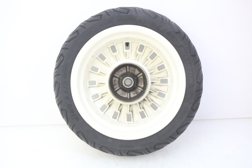 photo de LLANTA TRASERA PEUGEOT DJANGO 2T 50 (2014 - 2019) - Recambio usado revisado