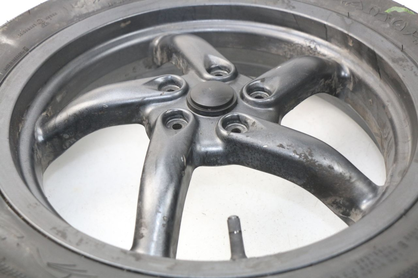 photo de LLANTA TRASERA GILERA DNA 50 (2000 - 2007) - Primer plano de alta resolución