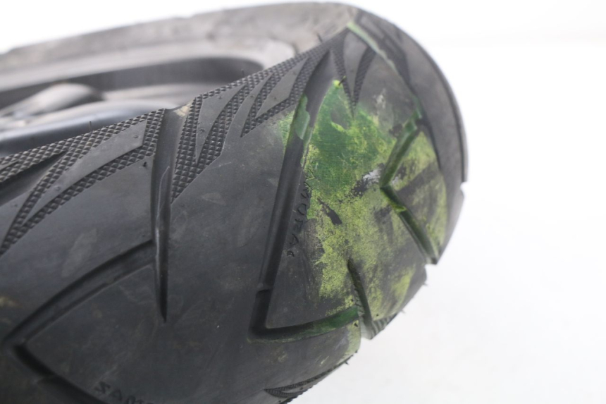 photo de LLANTA TRASERA GILERA DNA 50 (2000 - 2007) - Enfoque en la estructura