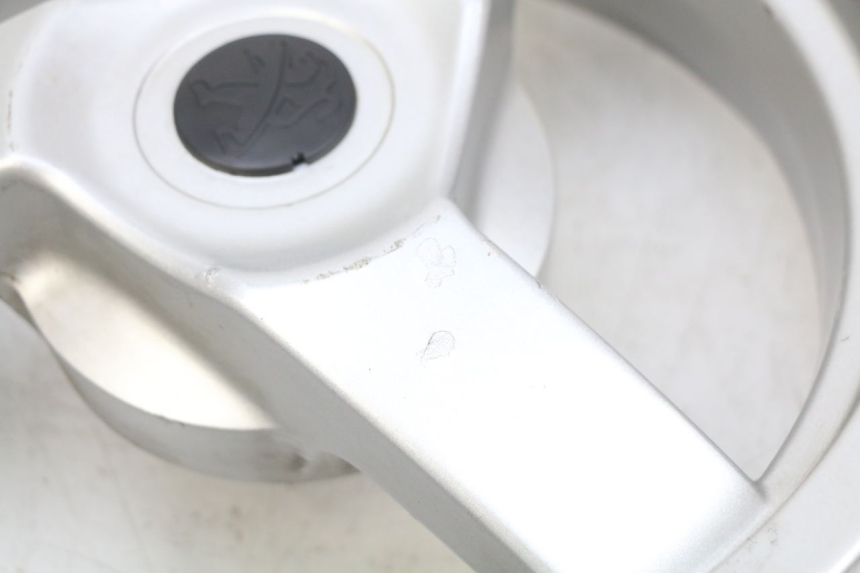 photo de LLANTA TRASERA PEUGEOT E-VIVACITY 1 (2012 - 2018) - Recambio usado revisado