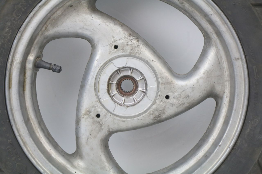 photo de LLANTA TRASERA PEUGEOT ELYSEO 50 (1998 - 2001) - Otra vista del artículo