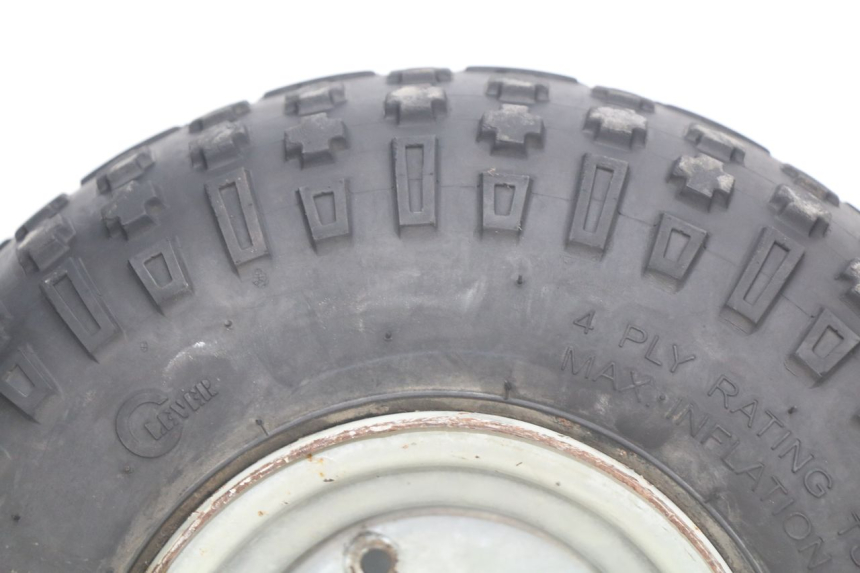 photo de LLANTA TRASERA CHINESE QUAD ENFANT ATV PUMA 50 - Primer plano de alta resolución