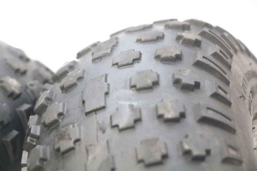 photo de LLANTA TRASERA CHINESE QUAD ENFANT ATV PUMA 50 - Detalles de los puntos de fijación