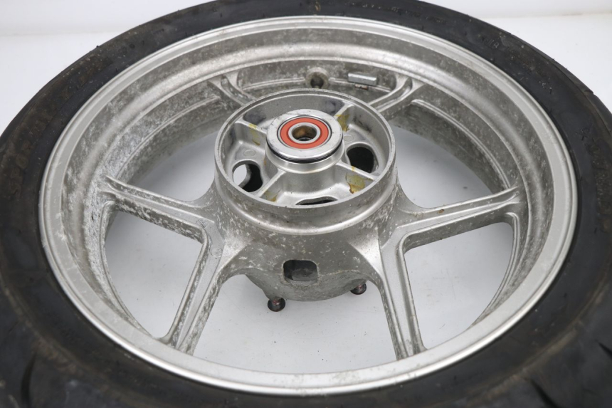 photo de LLANTA TRASERA KAWASAKI ER-6 ER6 F 650 (2006 - 2009) - Primer plano técnico