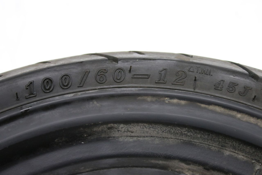 photo de LLANTA TRASERA JM MOTORS EVOLIS 4T 50 (2018 - 2022) - Otra perspectiva