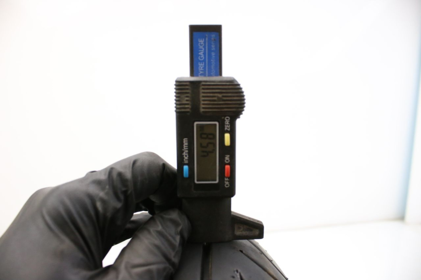 photo de LLANTA TRASERA JM MOTORS EVOLIS 4T 50 (2018 - 2022) - Detalles de los puntos de fijación