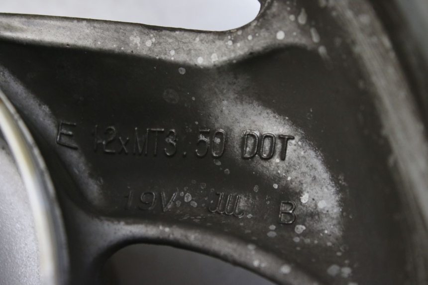 photo de LLANTA TRASERA HONDA FES S-WING SWING ABS 125 (2007 - 2015) - Vista general del producto