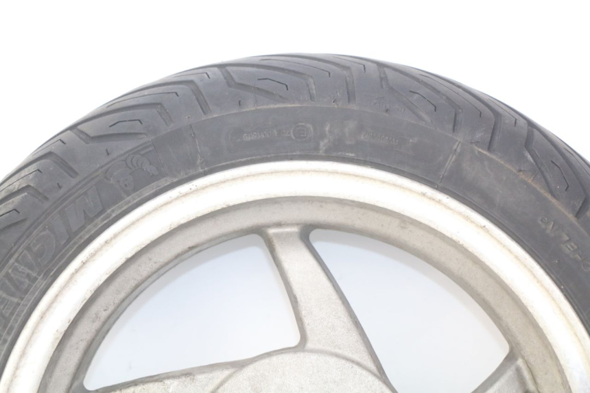 photo de LLANTA TRASERA SYM FIDDLE 2 50 (2008 - 2013) - Características distintivas