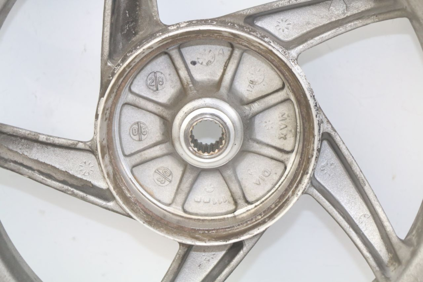 photo de LLANTA TRASERA SYM FIDDLE 2 50 (2008 - 2013) - Marcados y referencias originales