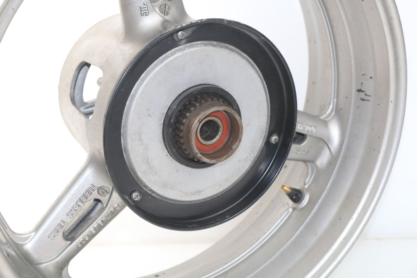 photo de LLANTA TRASERA YAMAHA FJR ABS 1300 (2006 - 2012) - Recambio usado revisado