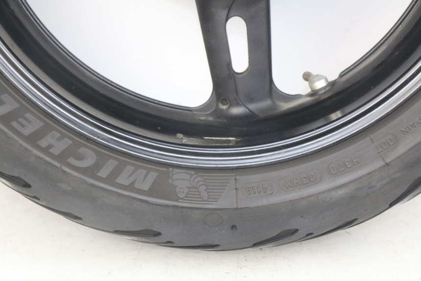 photo de LLANTA TRASERA YAMAHA FJR ABS 1300 (2016 - 2020) - Zoom sobre los componentes