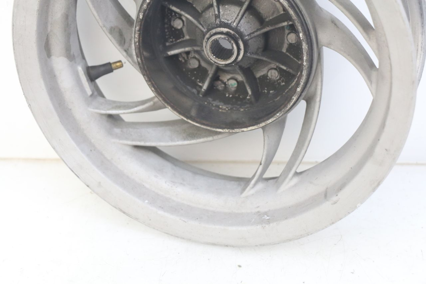 photo de LLANTA TRASERA PIAGGIO FLY 4T 50 (2013 - 2017) - Zoom estado de uso