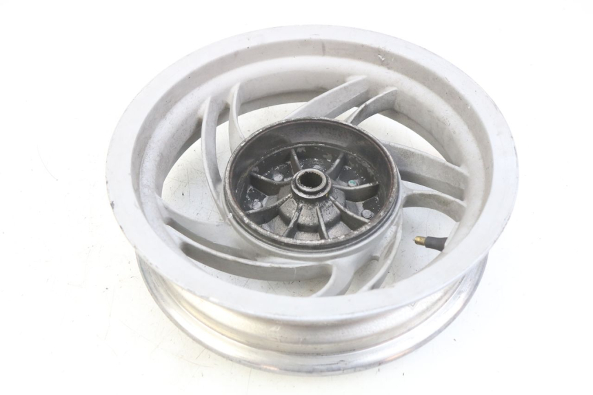 photo de LLANTA TRASERA PIAGGIO FLY 4T 50 (2013 - 2017) - Estado de la superficie y material