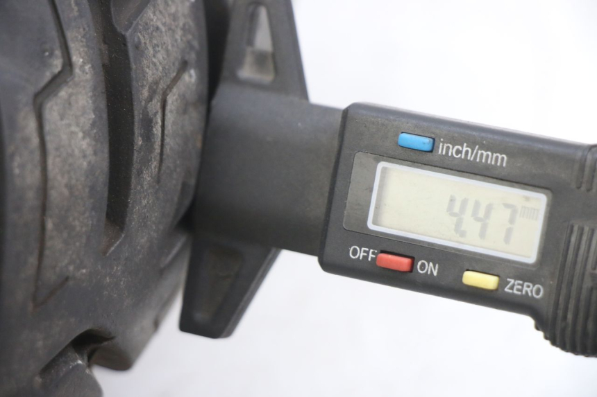 photo de LLANTA TRASERA PIAGGIO FLY 125 (2005 - 2012) - Detalle de la pieza