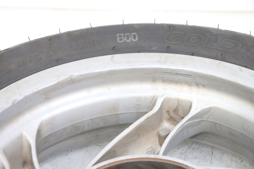 photo de LLANTA TRASERA PIAGGIO FLY 125 (2005 - 2012) - Primer plano técnico