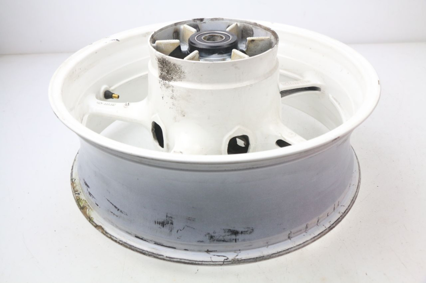 photo de LLANTA TRASERA YAMAHA FZ8 800 (2010 - 2016) - Detalle de la pieza