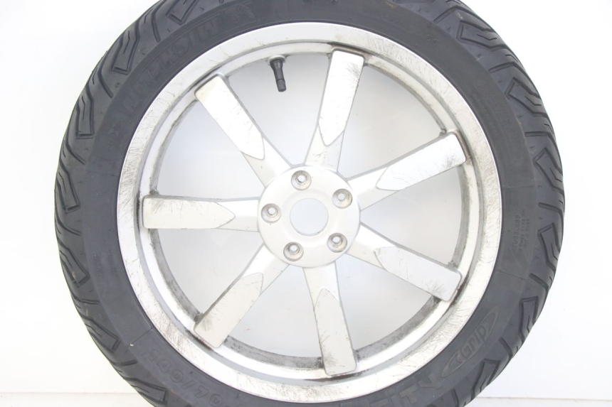 photo de LLANTA TRASERA PEUGEOT GEOPOLIS RS 125 (2007 - 2009) - Inspección visual detallada