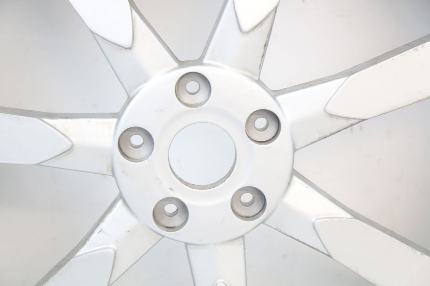 photo de LLANTA TRASERA PEUGEOT GEOPOLIS RS 125 (2007 - 2009) - Otra perspectiva