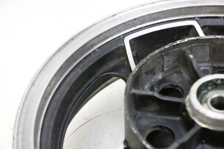 photo de LLANTA TRASERA KAWASAKI GPZ RX 1000 (1986 - 1988) - Otra perspectiva