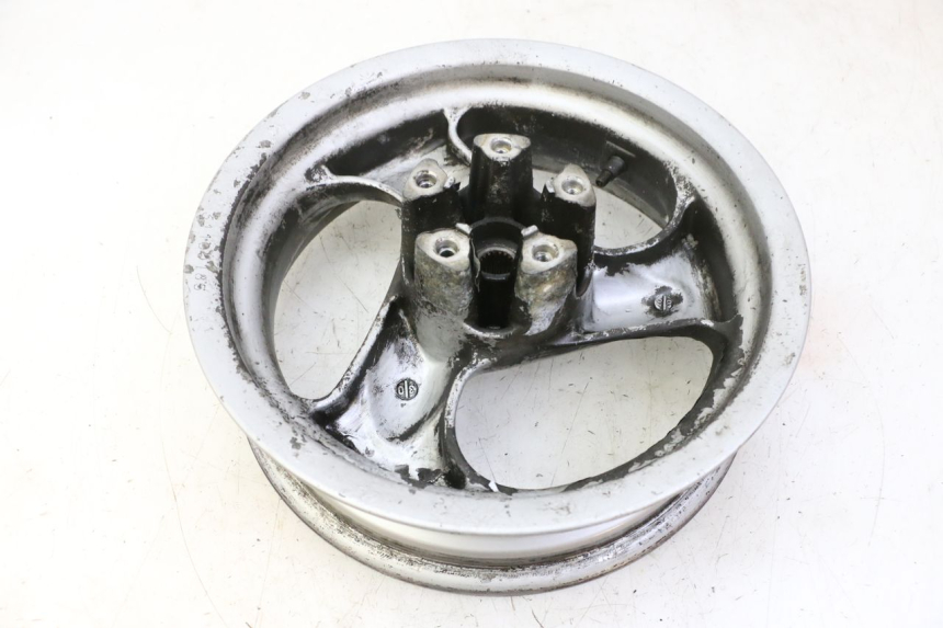 photo de LLANTA TRASERA KYMCO GRAND DINK 125 (2002 - 2007) - Características distintivas