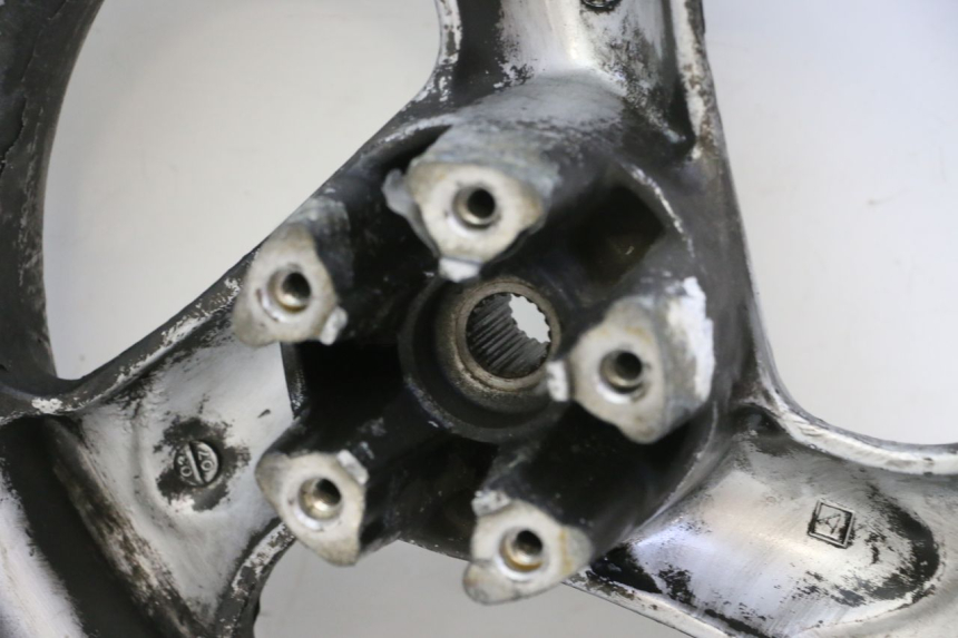 photo de LLANTA TRASERA KYMCO GRAND DINK 125 (2002 - 2007) - Vista general del producto