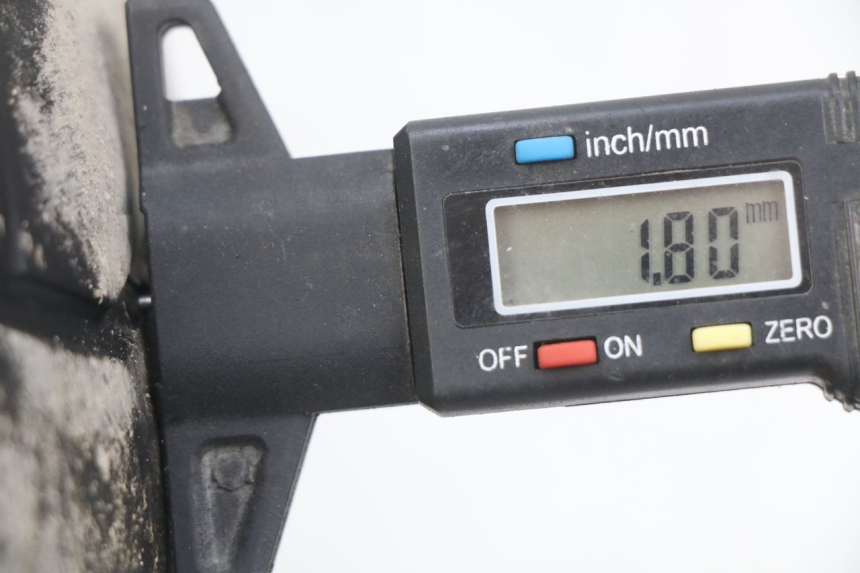 photo de LLANTA TRASERA SUZUKI GSX-F GSX  F 1100 (1988 - 1994) - Detalle de la pieza