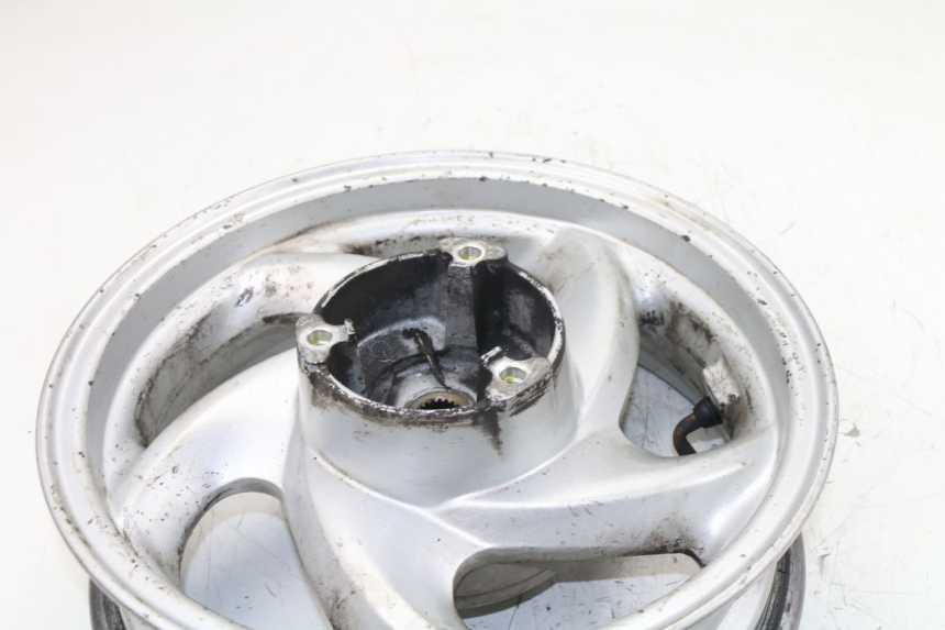 photo de LLANTA TRASERA SYM GTS EVO 125 (2009 - 2013) - Otra perspectiva