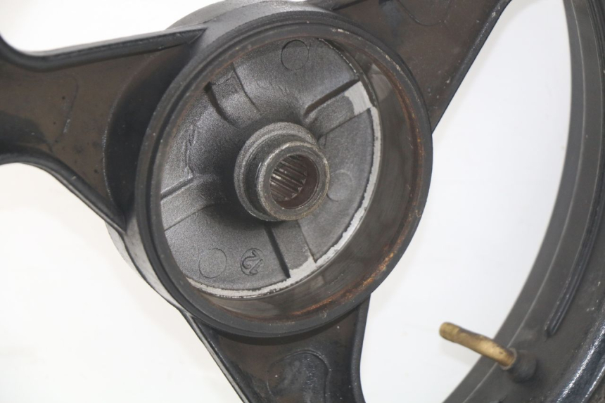 photo de LLANTA TRASERA JONWAY GTX 2T 50 (2014 - 2020) - Marcados y referencias originales