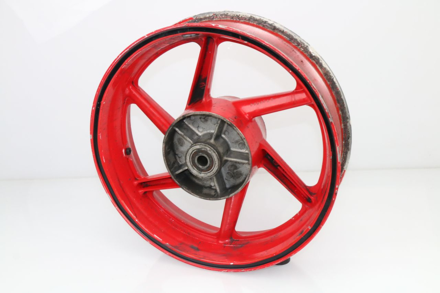 photo de LLANTA TRASERA HONDA CBR F 600 (1991 - 1994) - Primer plano técnico