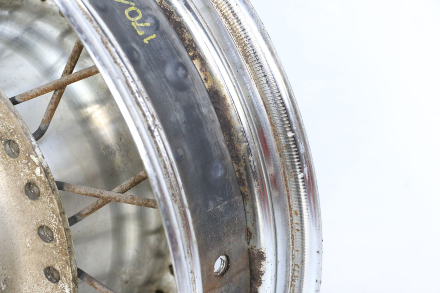 photo de LLANTA TRASERA HONDA VT C2 SHADOW 750 (1997 - 2001) - Detalle de la pieza