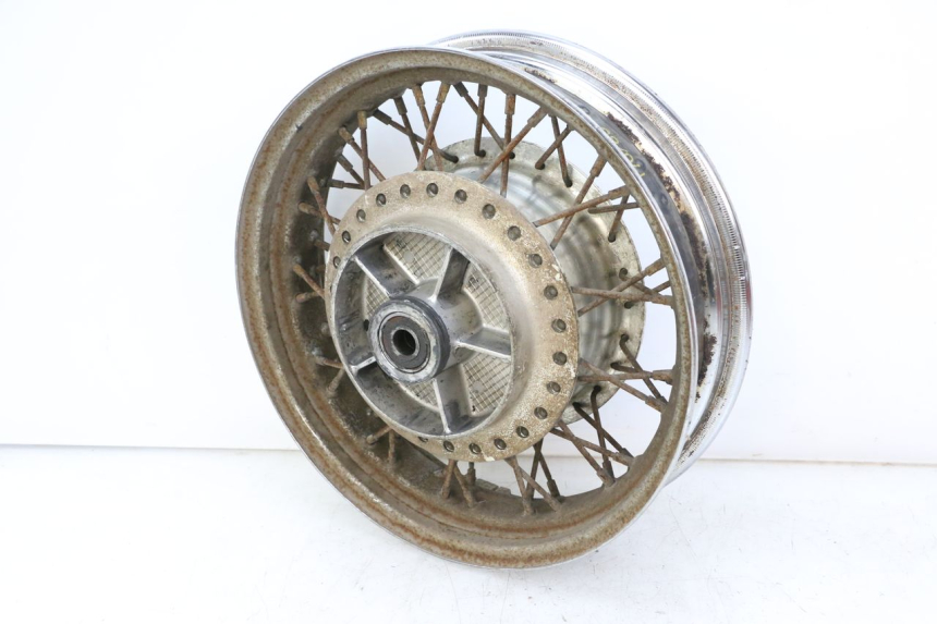 photo de LLANTA TRASERA HONDA VT C2 SHADOW 750 (1997 - 2001) - Zoom estado de uso
