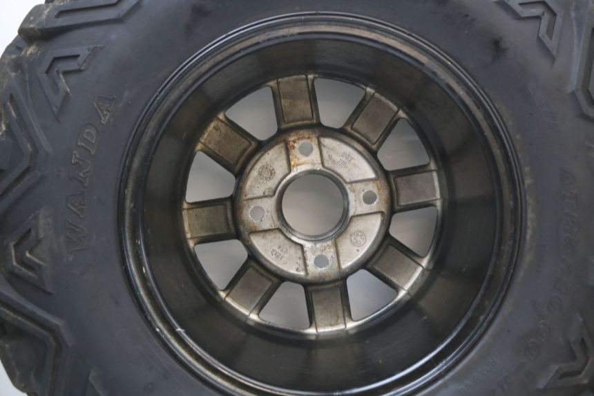 photo de LLANTA TRASERA HYTRACK HY S 4X4 410 (2013 - 2016) - Perfil de la pieza de repuesto