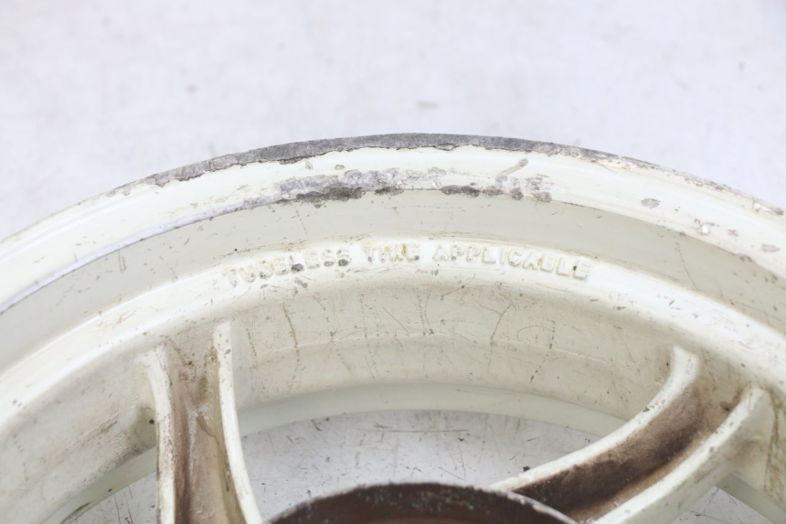 photo de LLANTA TRASERA SYM JET SPORT XR 50 (2006 - 2015) - Características distintivas