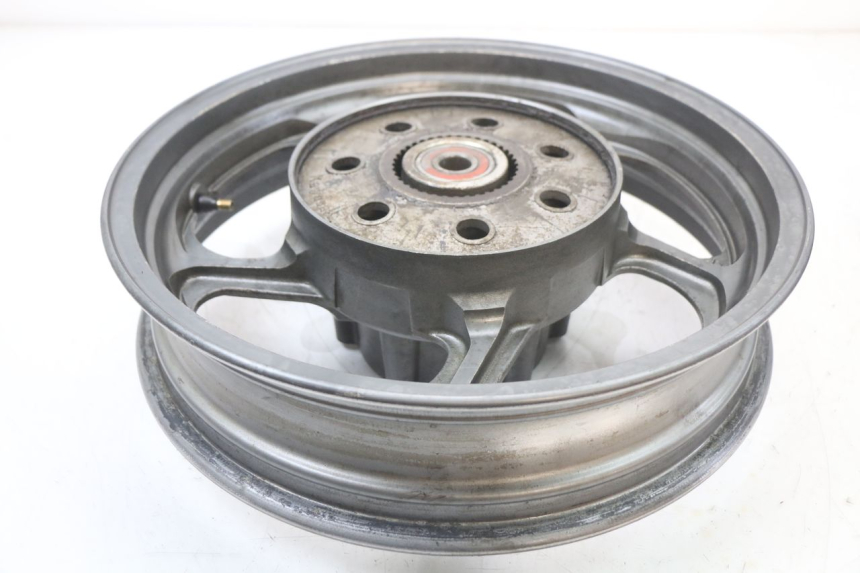 photo de LLANTA TRASERA KAWASAKI GTR 1000 (1994 - 2004) - Detalle de la pieza