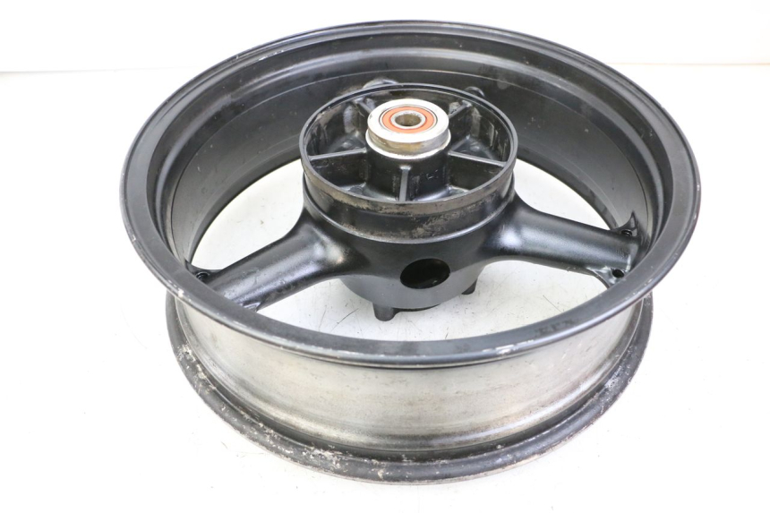 photo de LLANTA TRASERA KAWASAKI ZR7 ZR-7 S 750 (1999 - 2004) - Primer plano técnico