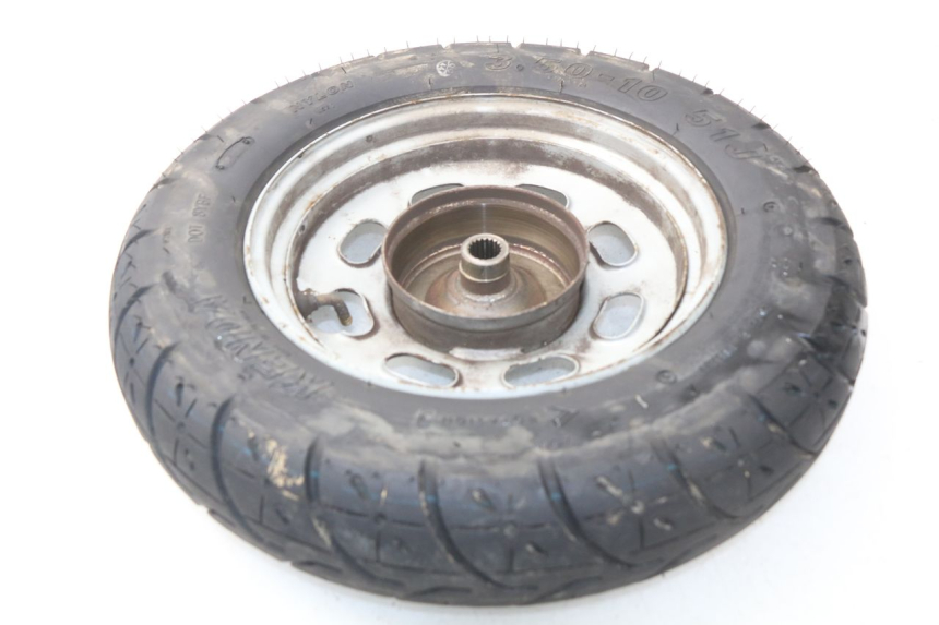 photo de LLANTA TRASERA PEUGEOT KISBEE 4T 50 (2010 - 2017) - Zoom estado de uso