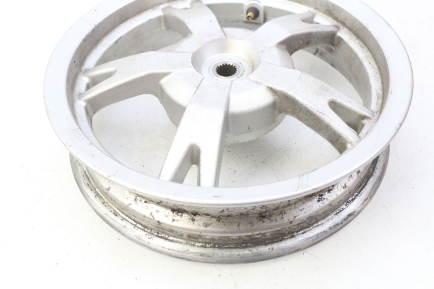 photo de LLANTA TRASERA PEUGEOT KISBEE 4T 50 (2018 - 2022) - Vista general del producto