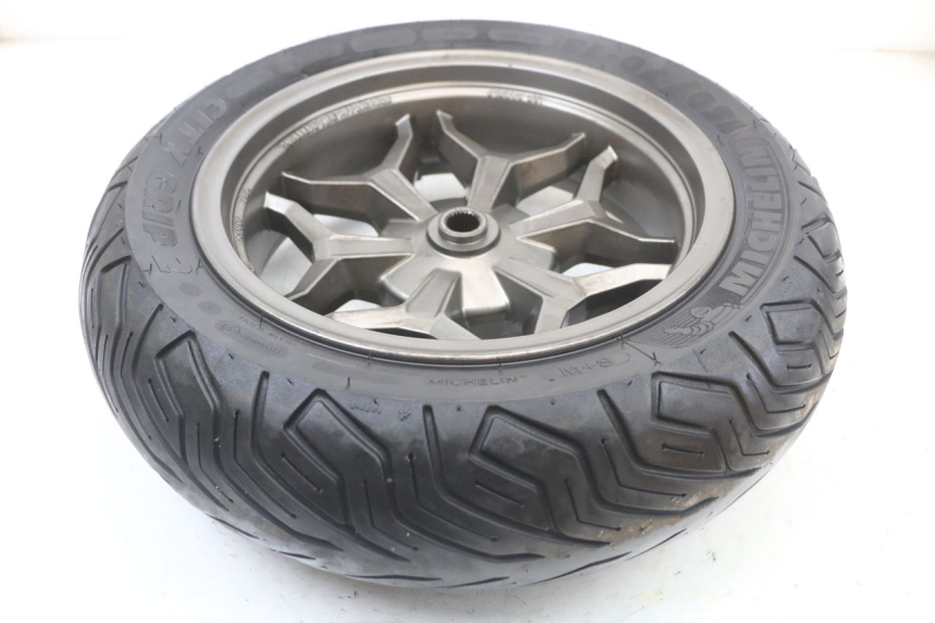 photo de LLANTA TRASERA KYMCO X-TOWN XTOWN 125 (2016 - 2021) - Detalle de la pieza