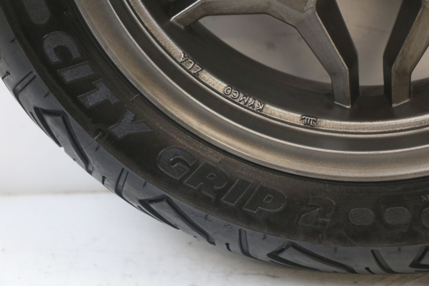 photo de LLANTA TRASERA KYMCO X-TOWN XTOWN 125 (2016 - 2021) - Zoom sobre los componentes