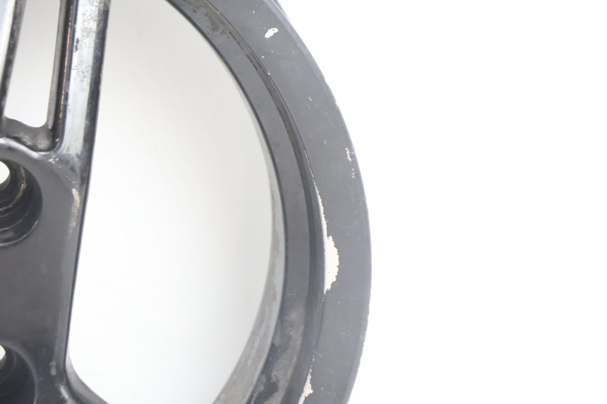 photo de LLANTA TRASERA PEUGEOT LUDIX BLASTER 50 (2006 - 2014) - Primer plano técnico