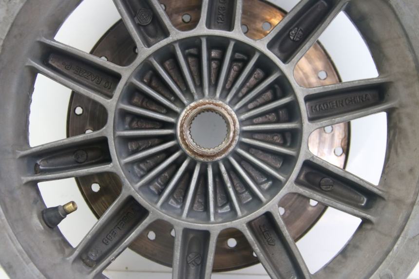 photo de LLANTA TRASERA PIAGGIO MP3 125 (2006 - 2014) - Marcados y referencias originales