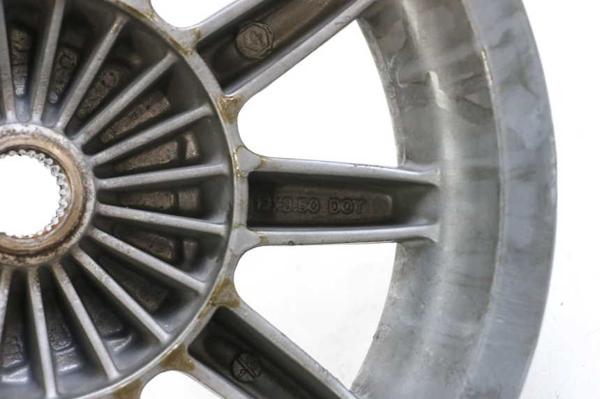 photo de LLANTA TRASERA PIAGGIO MP3 125 (2006 - 2014) - Vista general del producto