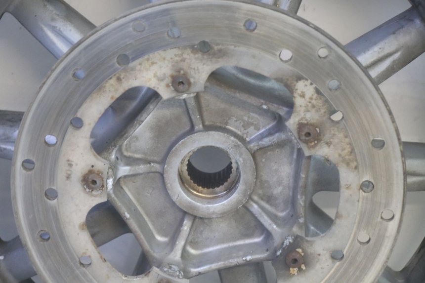 photo de LLANTA TRASERA PIAGGIO MP3 RL 250 (2006 - 2010) - Otra perspectiva